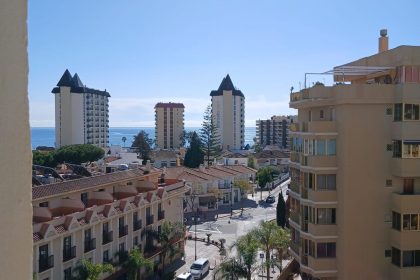 0ee1686ecb758367557266e2a6a1b27e - 25