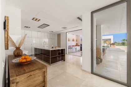 0f2156a070278dc7cab4f07810cd1582 - 35