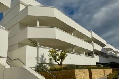 0f312c17aa77240ab92602f91152361a - 15