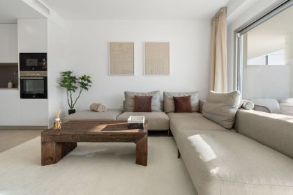 0f312c17aa77240ab92602f91152361a - 19