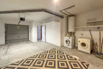 0f7005cb6edaccd9c84a924b1ba7fa36 - 23