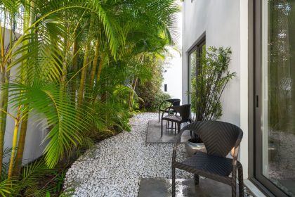 0fa373a22aabc1d98c4f856fc3b5983d - 21