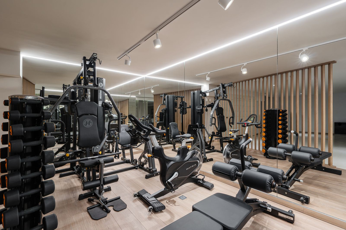 0fa373a22aabc1d98c4f856fc3b5983d - 26