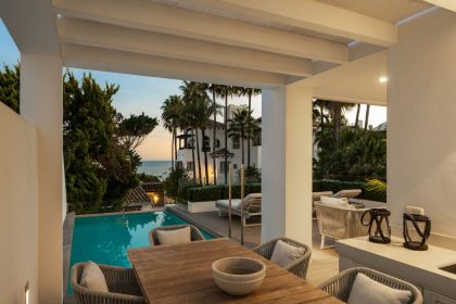 0fa373a22aabc1d98c4f856fc3b5983d - 33