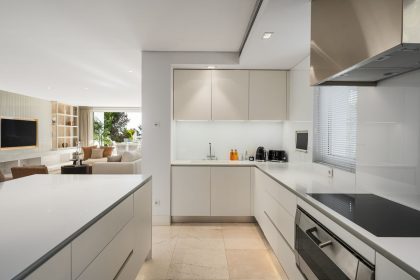 0fa373a22aabc1d98c4f856fc3b5983d - 8