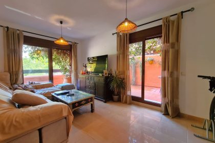 1033bc8ef7fa5eda0a69eb325f6ae7c7 - 12