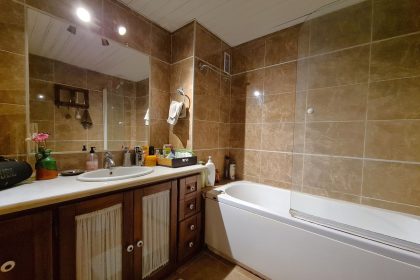 1033bc8ef7fa5eda0a69eb325f6ae7c7 - 6