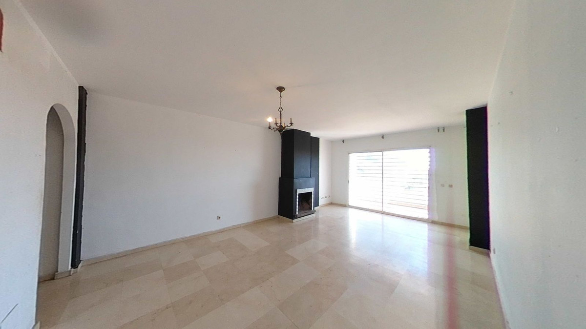 10576204ba41bd55377e4b2134cbe387 - 13