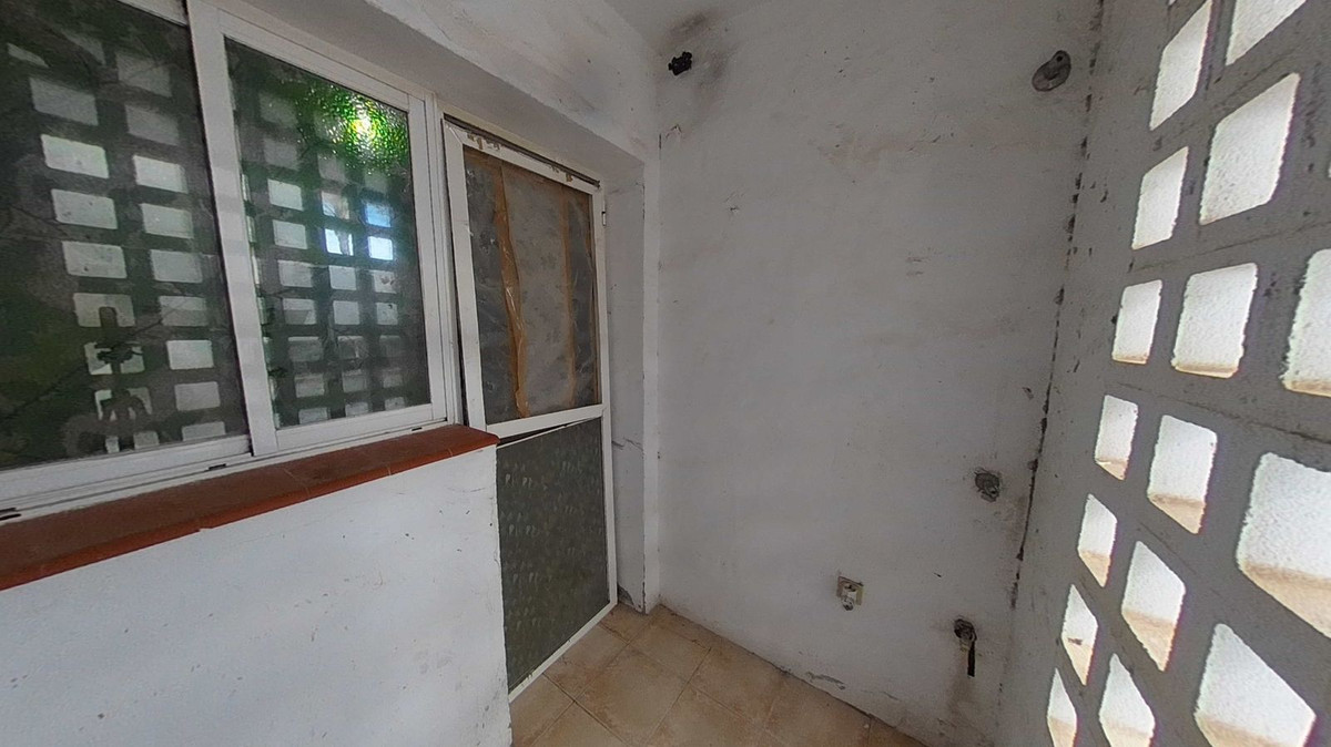 10576204ba41bd55377e4b2134cbe387 - 19