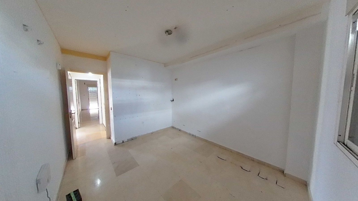 10576204ba41bd55377e4b2134cbe387 - 22