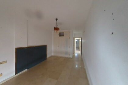 10576204ba41bd55377e4b2134cbe387 - 25