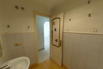 10576204ba41bd55377e4b2134cbe387 - 27