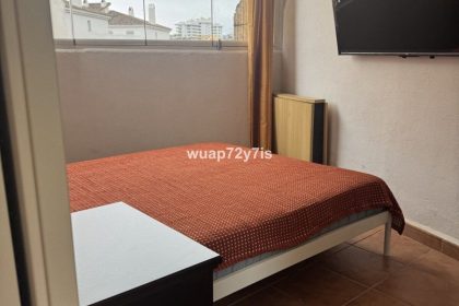 109094aaeb794c8a0f13deff84de2edf - 13