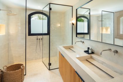 109b02e902b551753ea9594764239cec - 42