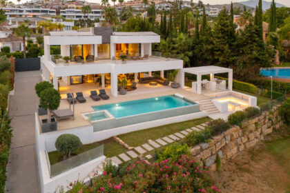 10fafe7e8d5b26cd7512d811e2411ccb - 2