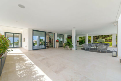 10fafe7e8d5b26cd7512d811e2411ccb - 24