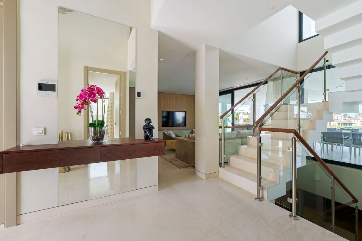 10fafe7e8d5b26cd7512d811e2411ccb - 31