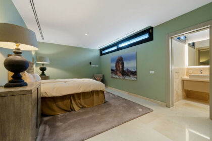 10fafe7e8d5b26cd7512d811e2411ccb - 38