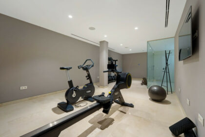 10fafe7e8d5b26cd7512d811e2411ccb - 42