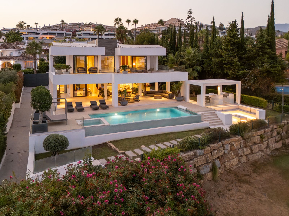 10fafe7e8d5b26cd7512d811e2411ccb - 56