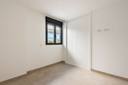 11a36bc252b523b59a12816c1e807056 - 14