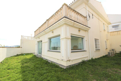 11b1ec922bd43eb50e344783c832acf8 - 21