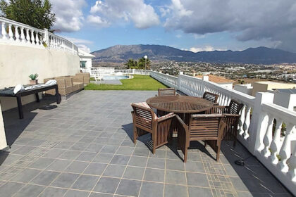 11b1ec922bd43eb50e344783c832acf8 - 25