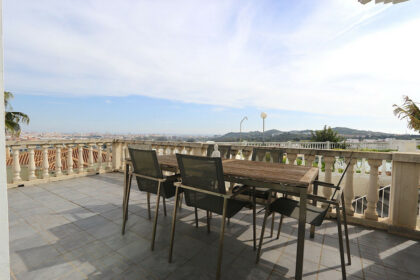 11b1ec922bd43eb50e344783c832acf8 - 8