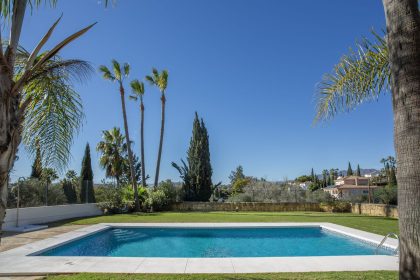 11e3699ee22ac931f44f7ff57e5fbe13 - 3