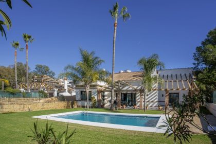 11e3699ee22ac931f44f7ff57e5fbe13 - 39