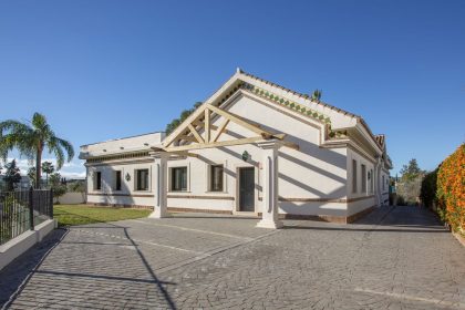 11e3699ee22ac931f44f7ff57e5fbe13 - 4