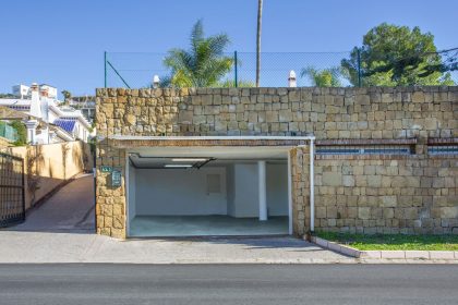 11e3699ee22ac931f44f7ff57e5fbe13 - 49