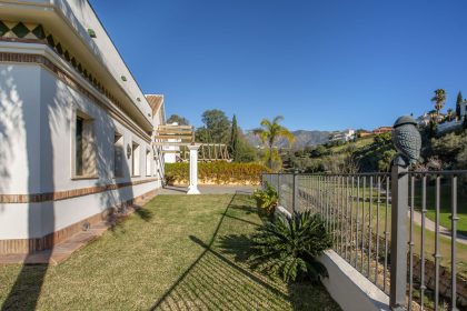 11e3699ee22ac931f44f7ff57e5fbe13 - 5