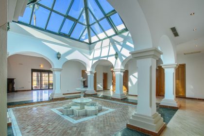 11e3699ee22ac931f44f7ff57e5fbe13 - 9