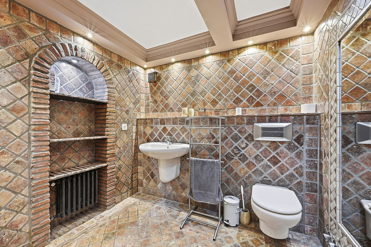 11f79107a3295113f0b91d9f38835a0a - 15