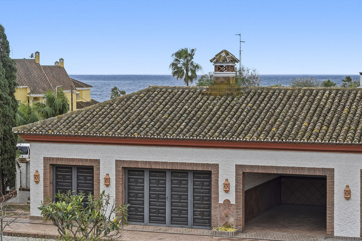 11f79107a3295113f0b91d9f38835a0a - 21