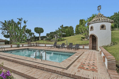 11f79107a3295113f0b91d9f38835a0a - 3