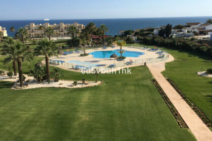 12ce04b7bbae64eb78100f156e9dd232 - 27