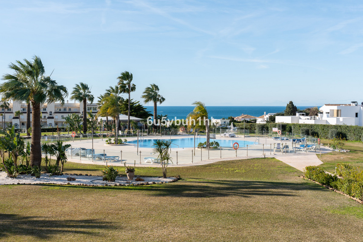 12ce04b7bbae64eb78100f156e9dd232 - 28