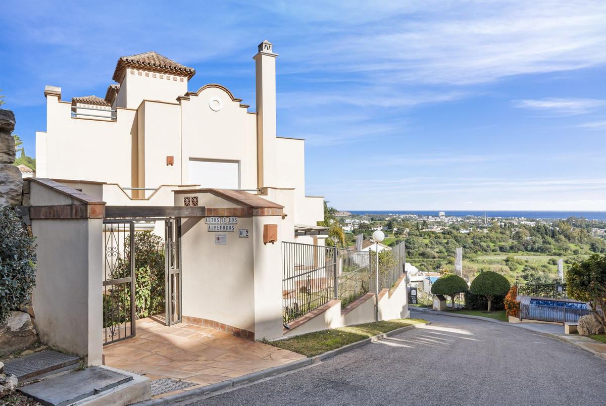 12e4ba038391bb2e293f095a6bf09ef0 - 1