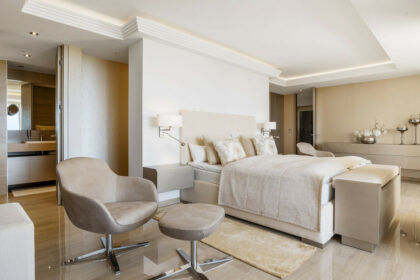 12e4ba038391bb2e293f095a6bf09ef0 - 20