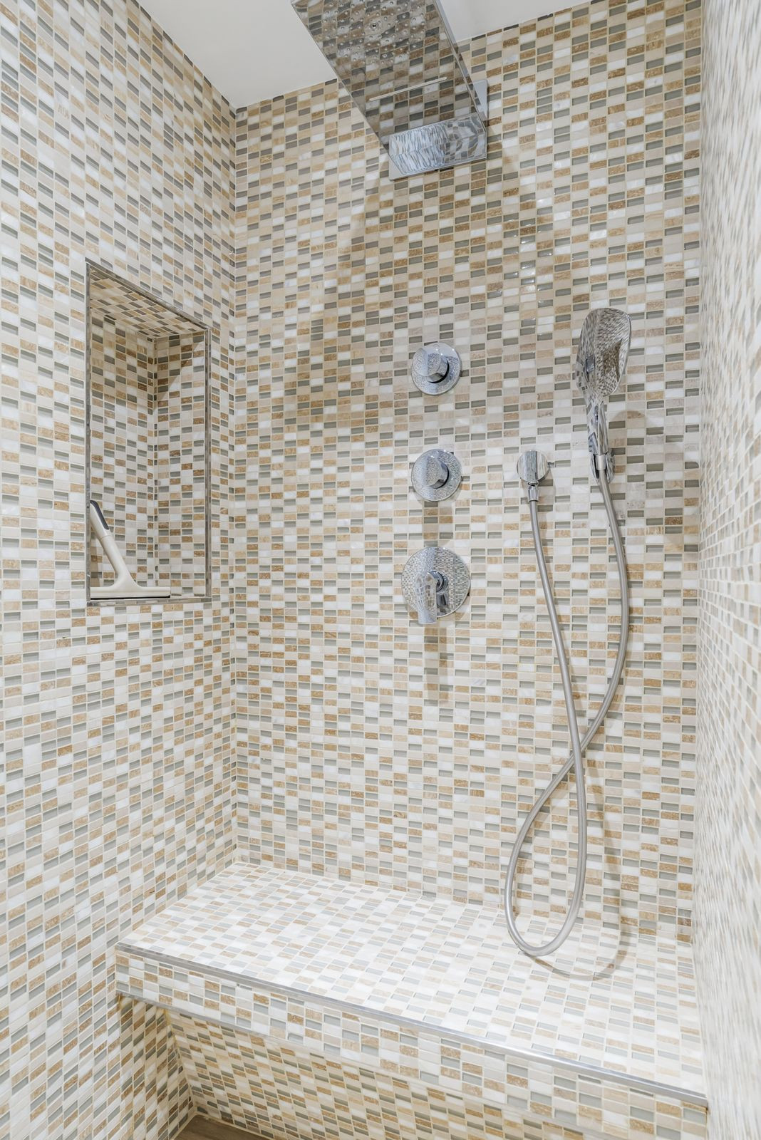 12e4ba038391bb2e293f095a6bf09ef0 - 38