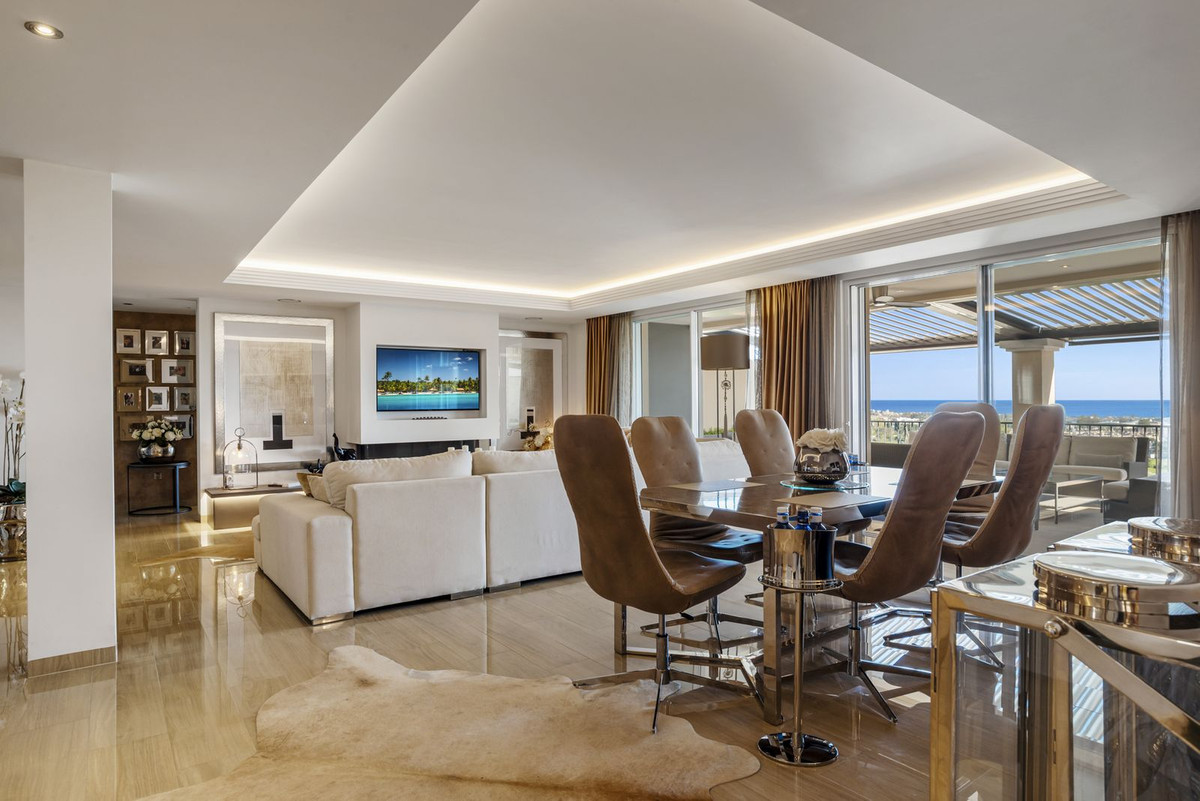 12e4ba038391bb2e293f095a6bf09ef0 - 6