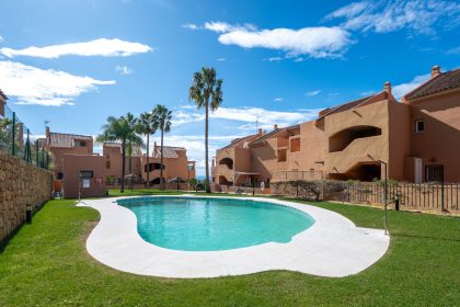 12e929e87931444e88940aec18ad49a2 - 1