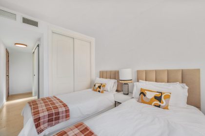 12e929e87931444e88940aec18ad49a2 - 20