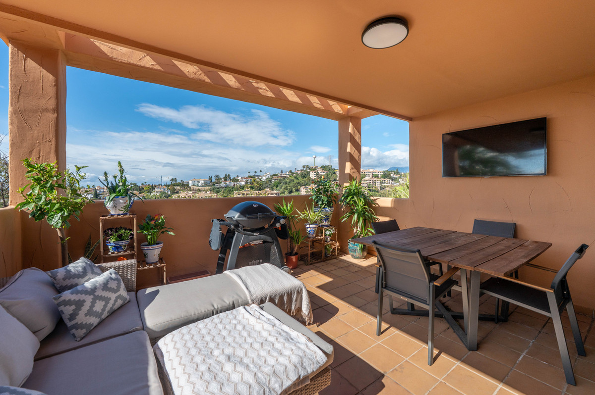 12e929e87931444e88940aec18ad49a2 - 33