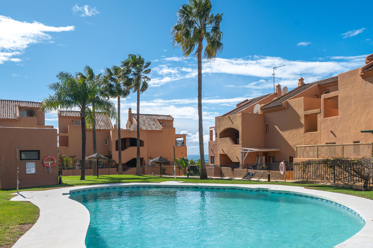 12e929e87931444e88940aec18ad49a2 - 35