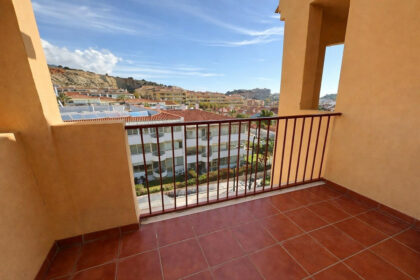 12f9da8ebf467565494bd97b31f017b8 - 3