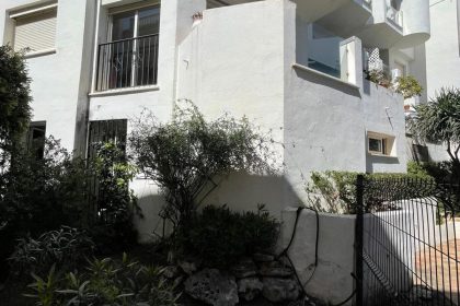 132b3763784e8a33286ecaa546461eef - 27