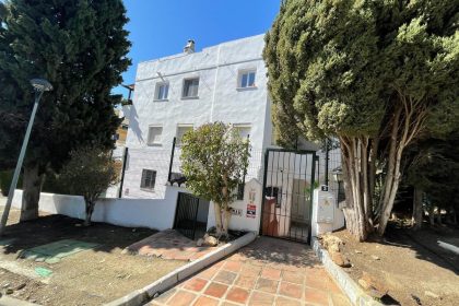 132b3763784e8a33286ecaa546461eef - 3